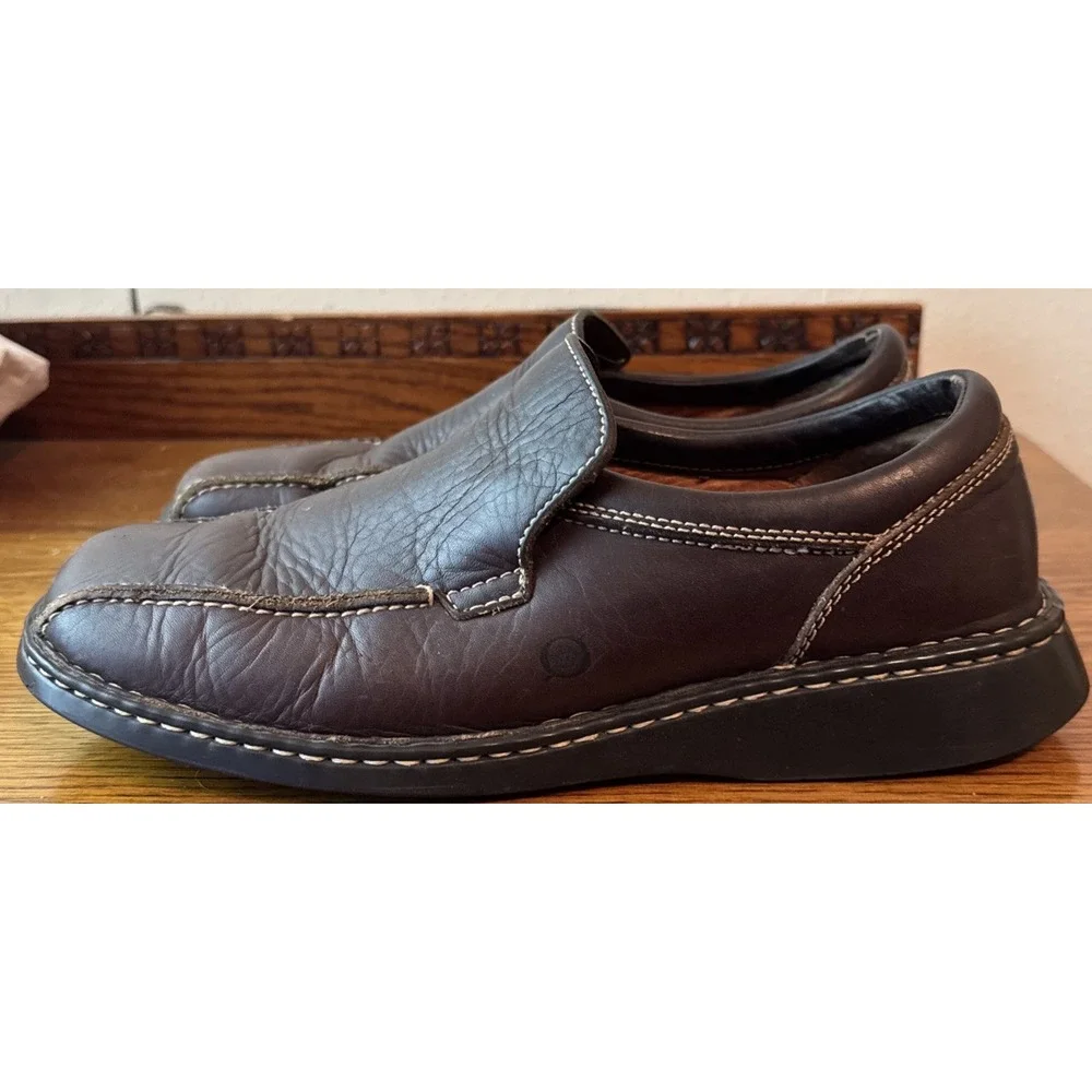 Born 9.5 M/W B8549 G3 Shoes Slip On Loafers